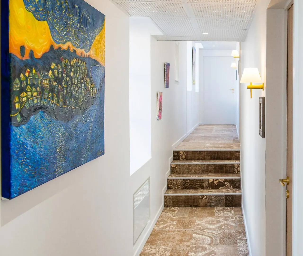 Logis Hotel Le Tilia Joux 3*,  France